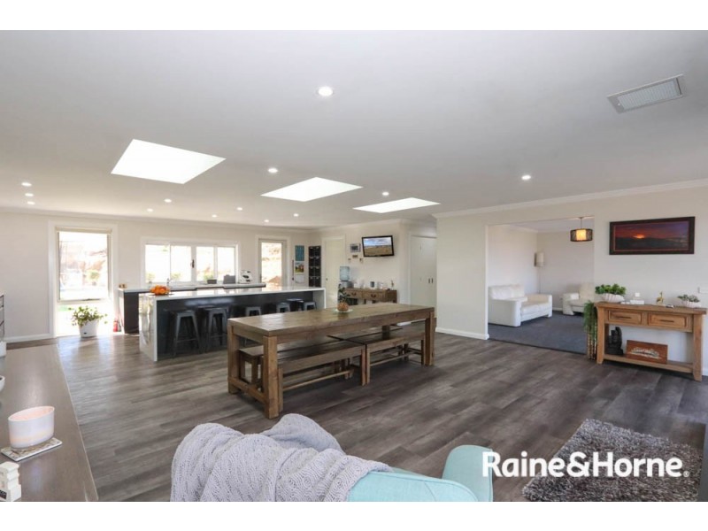 51 George Thomas Close, The Lagoon NSW 2795