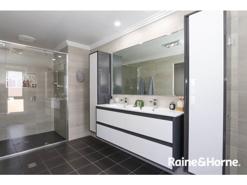 51 George Thomas Close, The Lagoon NSW 2795