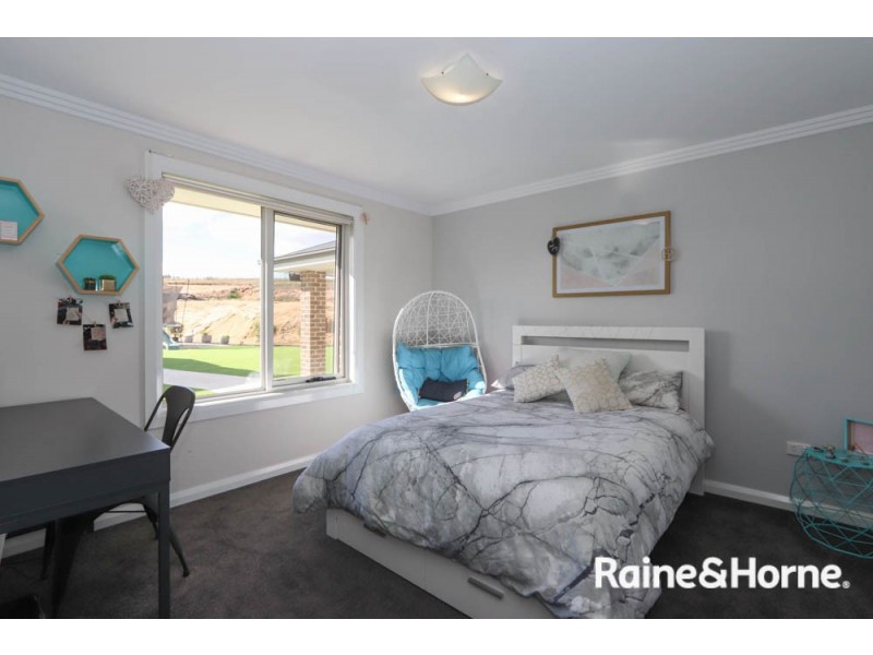 51 George Thomas Close, The Lagoon NSW 2795