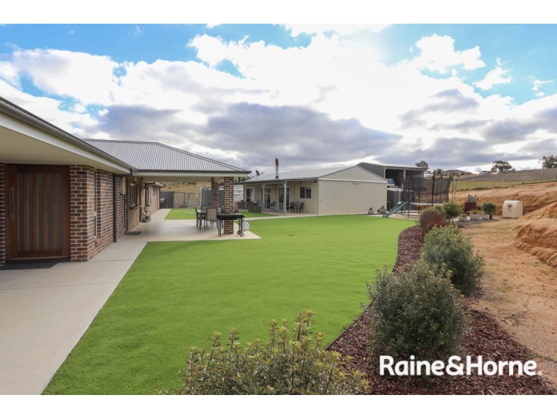 51 George Thomas Close, The Lagoon NSW 2795