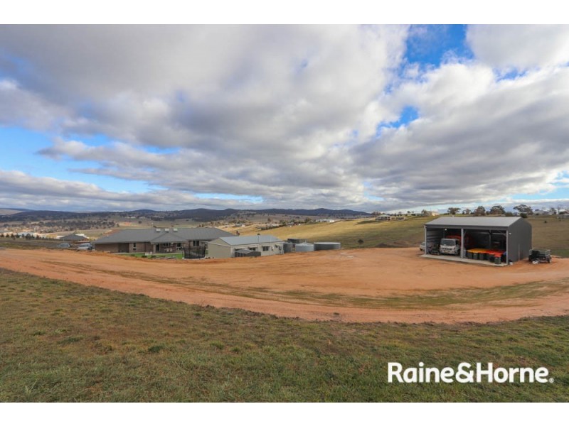 51 George Thomas Close, The Lagoon NSW 2795