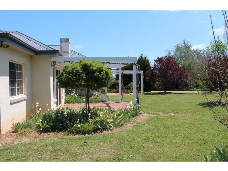 11 Wallaroi Close, Bathurst NSW 2795