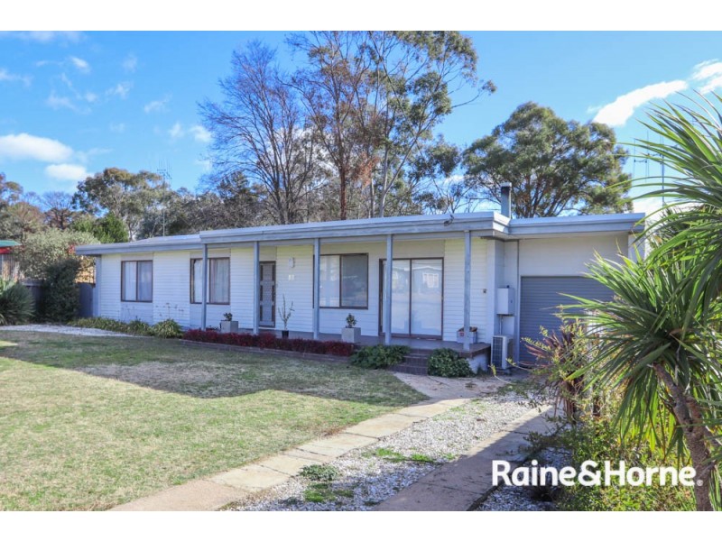 3 Rockley Street, Perthville NSW 2795