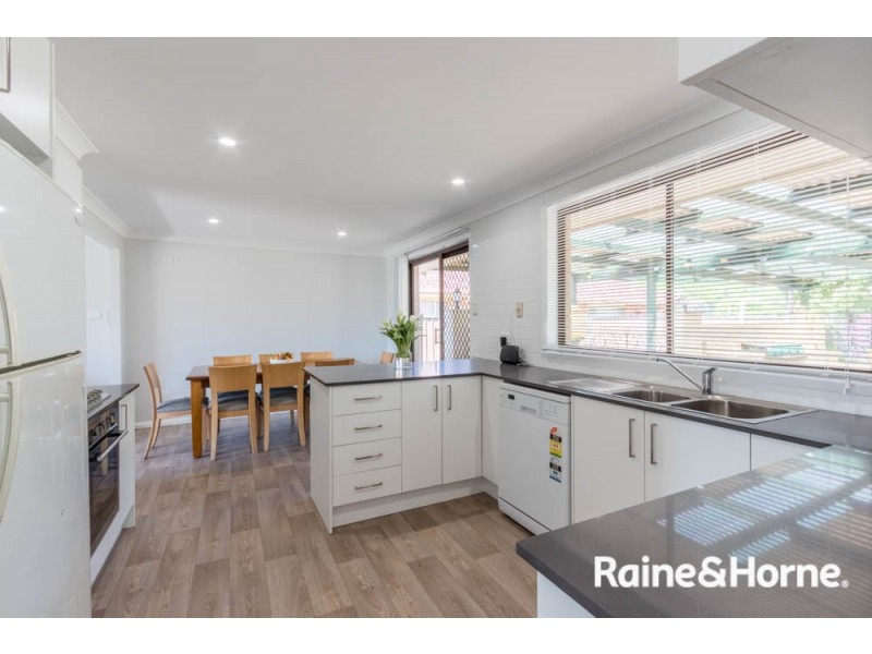 17 Ranken Street, Eglinton NSW 2795
