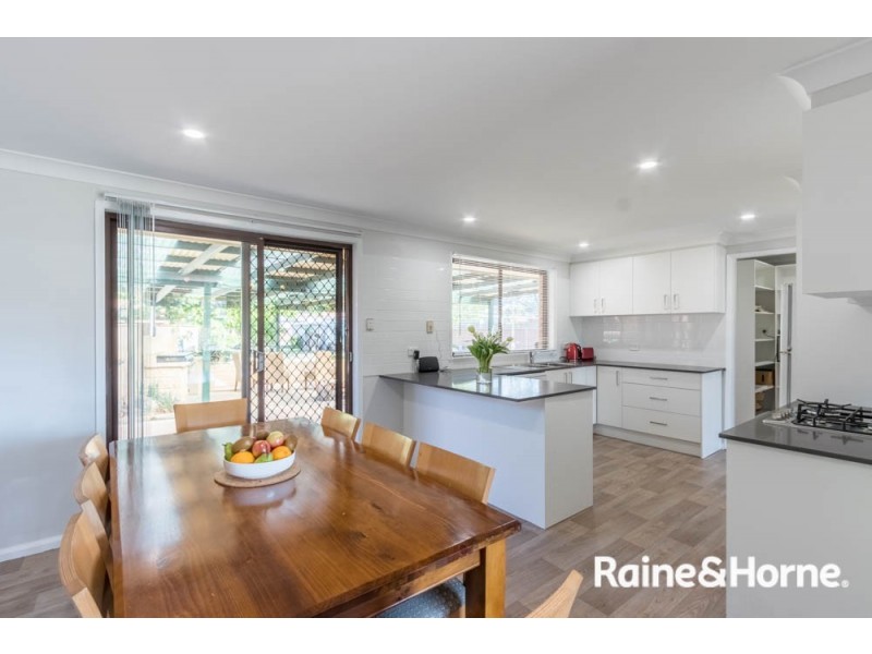 17 Ranken Street, Eglinton NSW 2795