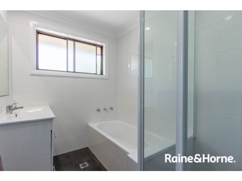 17 Ranken Street, Eglinton NSW 2795