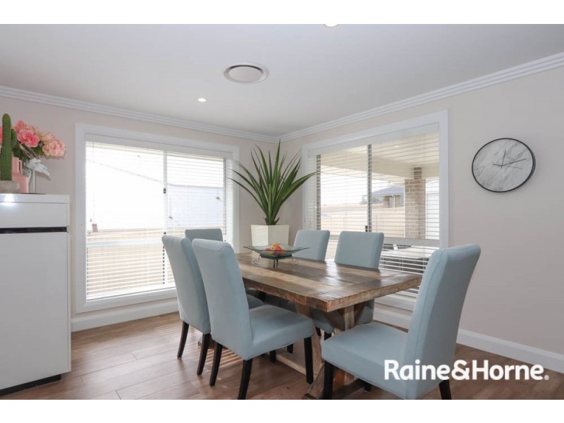 8 Ignatius Place, Kelso NSW 2795