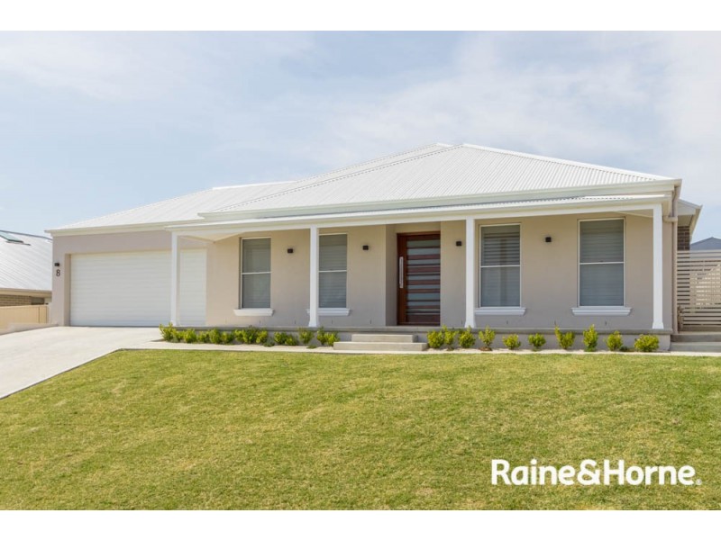 8 Ignatius Place, Kelso NSW 2795