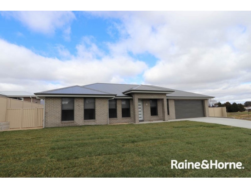 69 Limekilns Road, Kelso NSW 2795