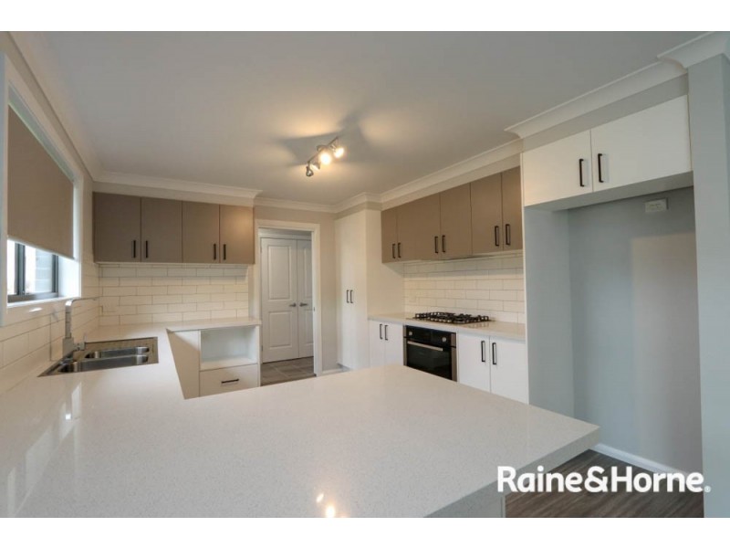 69 Limekilns Road, Kelso NSW 2795