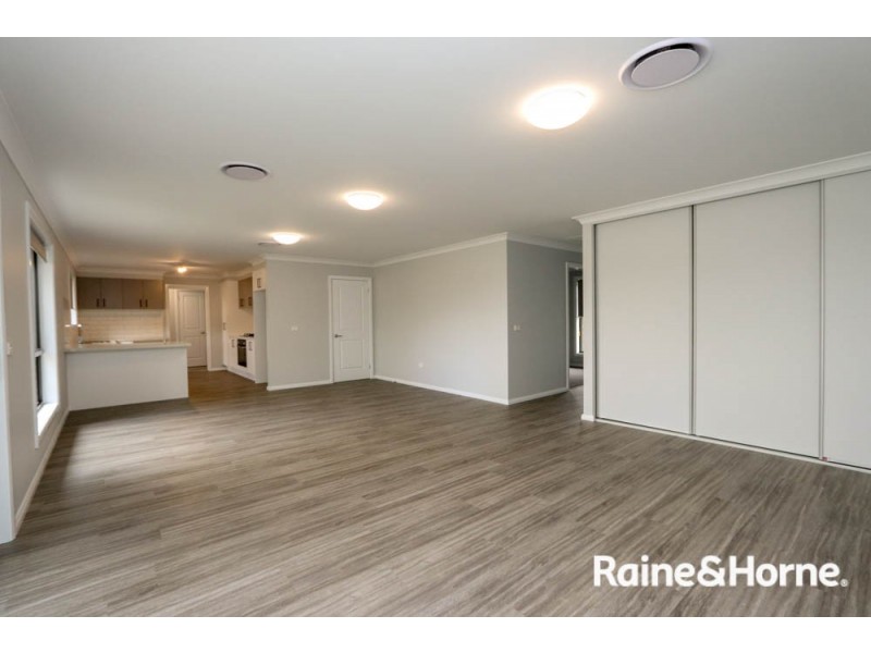 69 Limekilns Road, Kelso NSW 2795