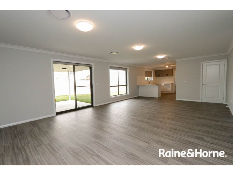 69 Limekilns Road, Kelso NSW 2795