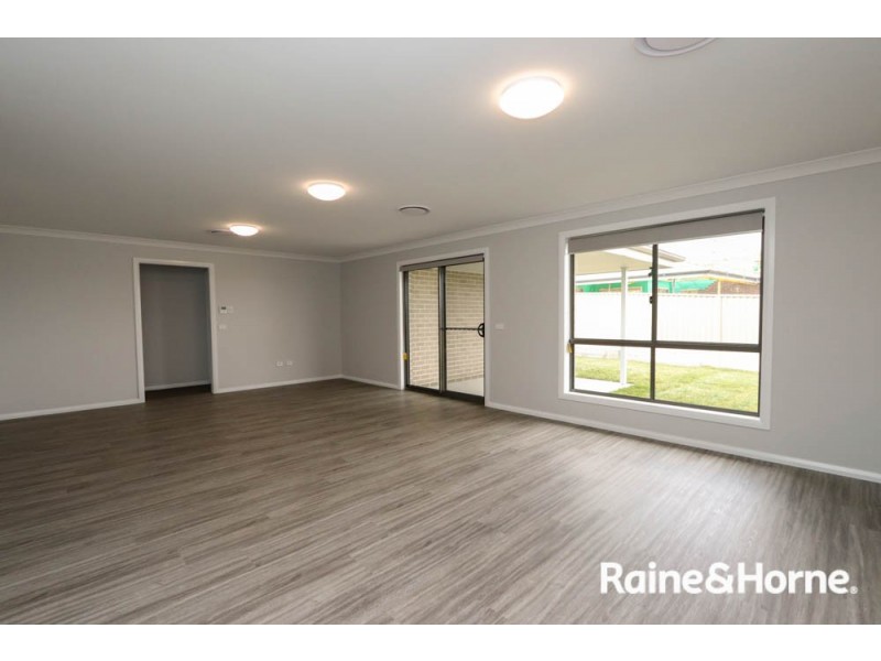 69 Limekilns Road, Kelso NSW 2795