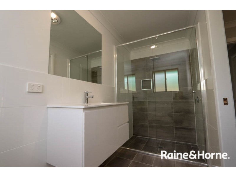 69 Limekilns Road, Kelso NSW 2795