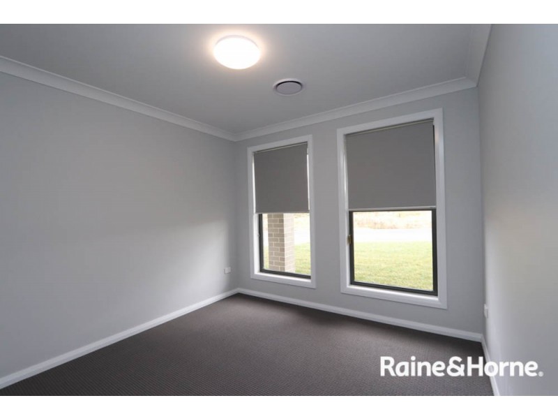 69 Limekilns Road, Kelso NSW 2795