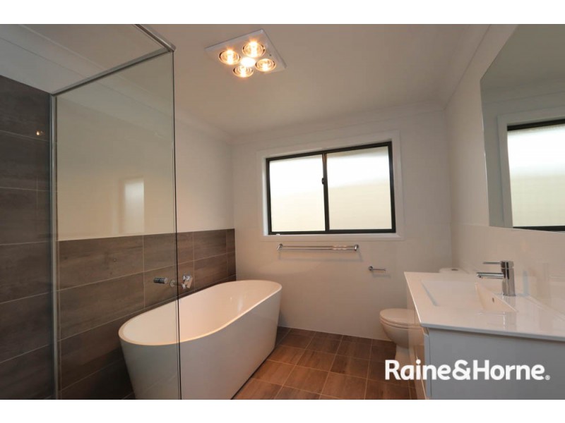 69 Limekilns Road, Kelso NSW 2795