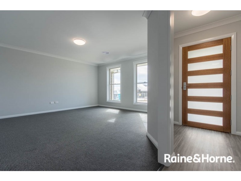 18 Burlington Rise, Kelso NSW 2795