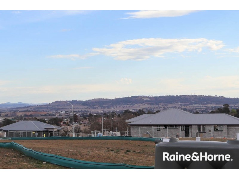 18 Burlington Rise, Kelso NSW 2795