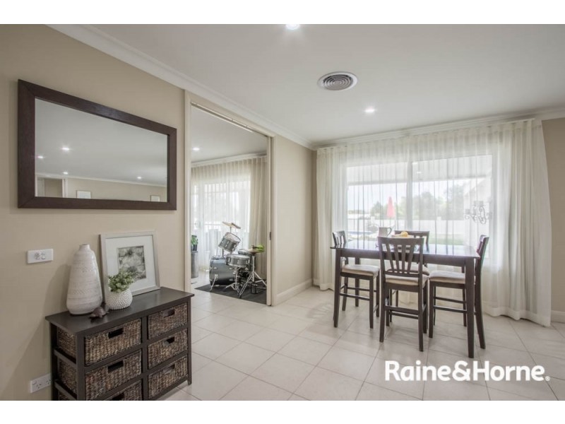 86 Blue Ridge Drive, White Rock NSW 2795