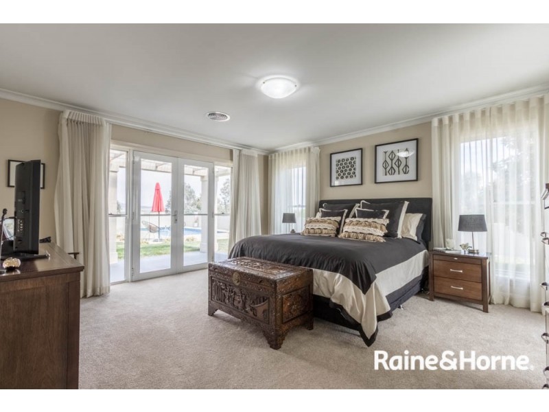 86 Blue Ridge Drive, White Rock NSW 2795