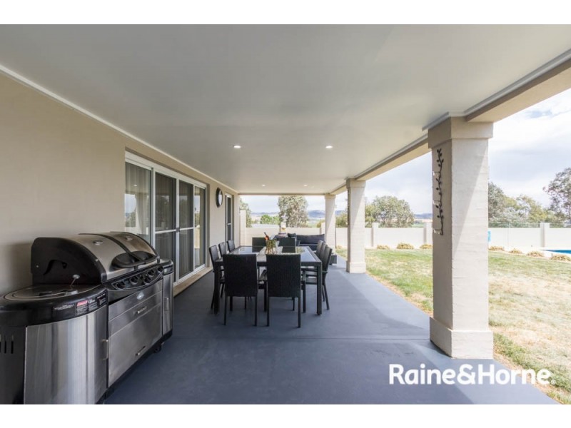 86 Blue Ridge Drive, White Rock NSW 2795