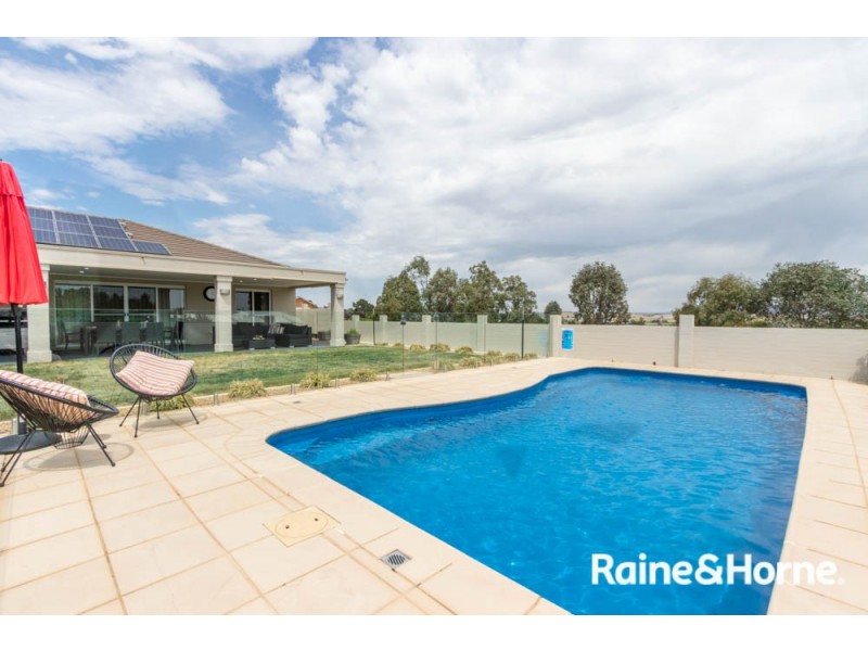 86 Blue Ridge Drive, White Rock NSW 2795