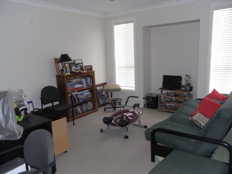 22 Darwin Drive, Bathurst NSW 2795