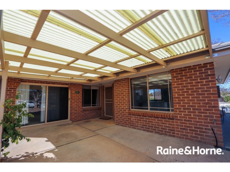 8 Burgess Place, Windradyne NSW 2795