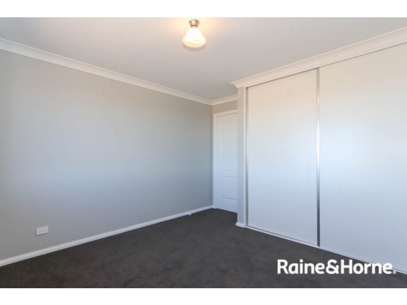 11 Newlands Crescent, Kelso NSW 2795
