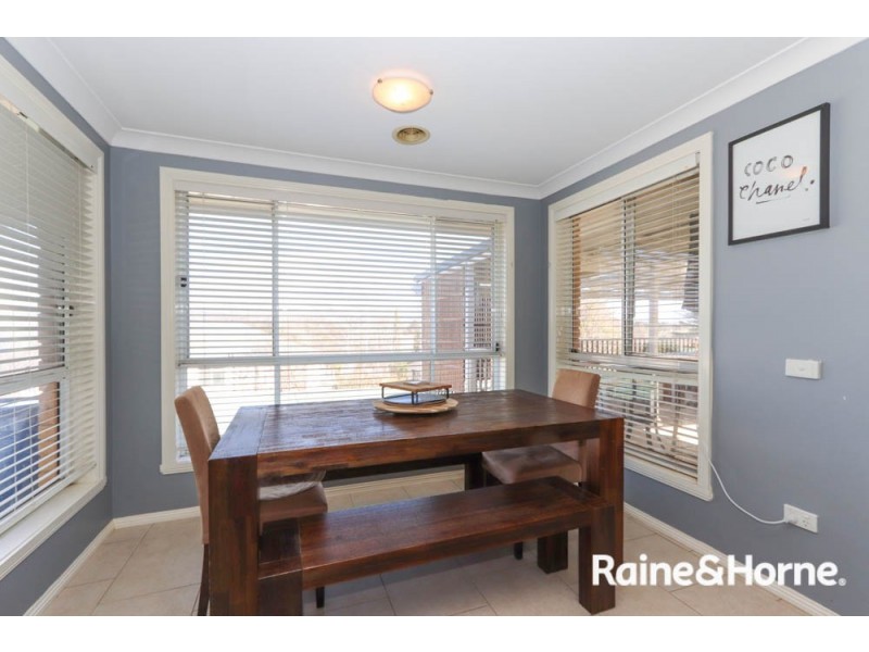 34 Hassall Grove, Kelso NSW 2795