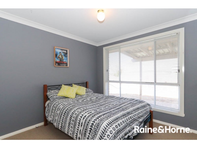 34 Hassall Grove, Kelso NSW 2795