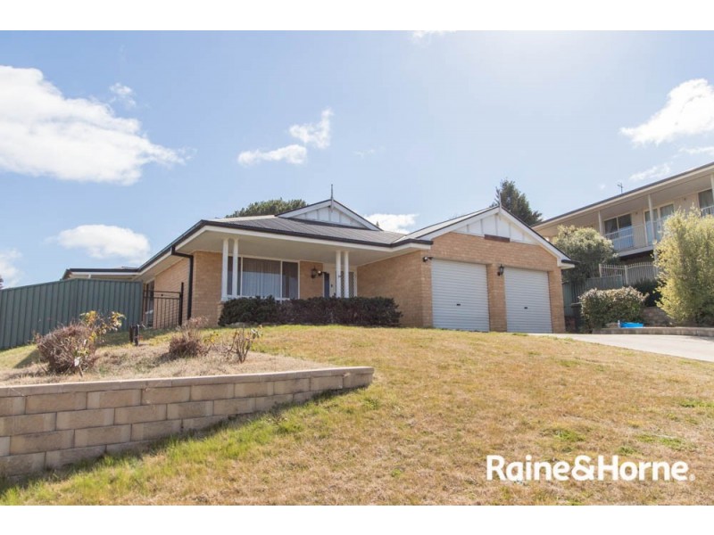 34 Hassall Grove, Kelso NSW 2795