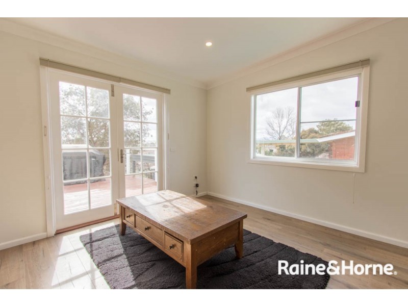 15 Rosehill Street, West Bathurst NSW 2795