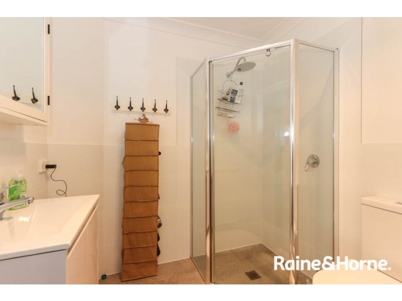 15 Rosehill Street, West Bathurst NSW 2795