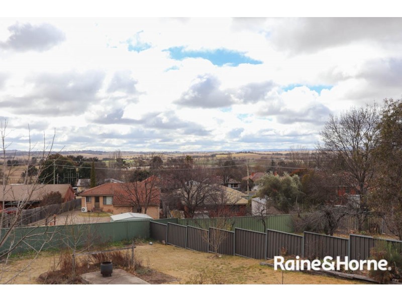 15 Rosehill Street, West Bathurst NSW 2795