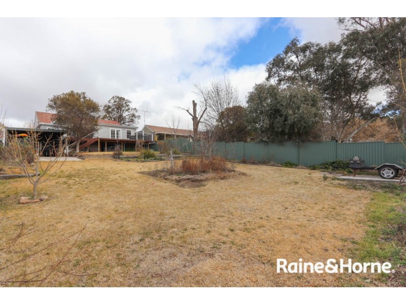 15 Rosehill Street, West Bathurst NSW 2795