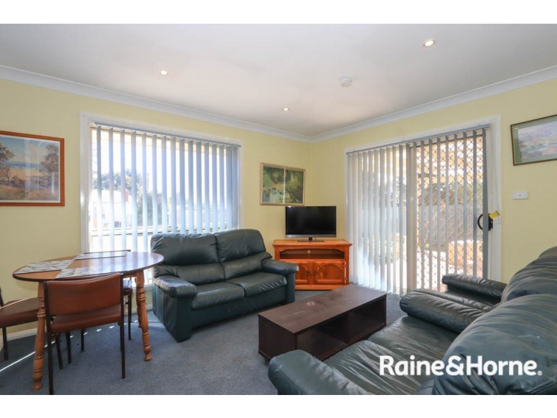 44 Lyal Street, Gormans Hill NSW 2795