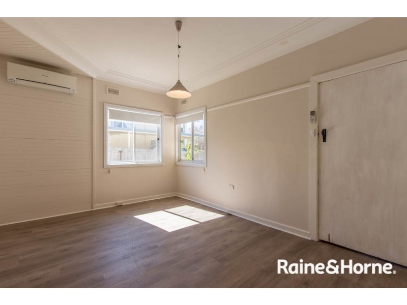 21 Prospect Street, South Bathurst NSW 2795