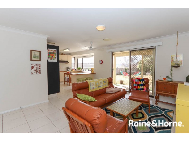 18 Pellion Place, Windradyne NSW 2795