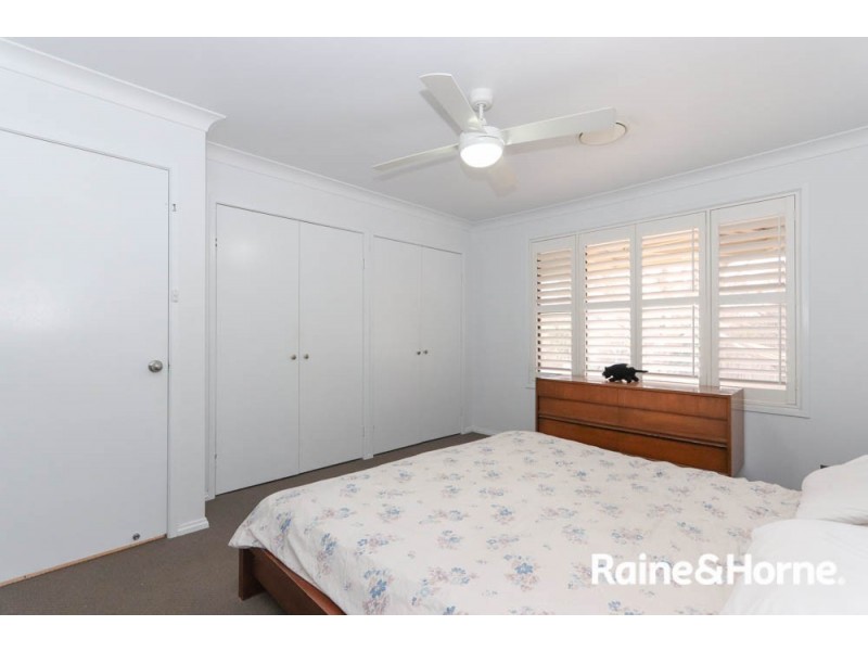 18 Pellion Place, Windradyne NSW 2795