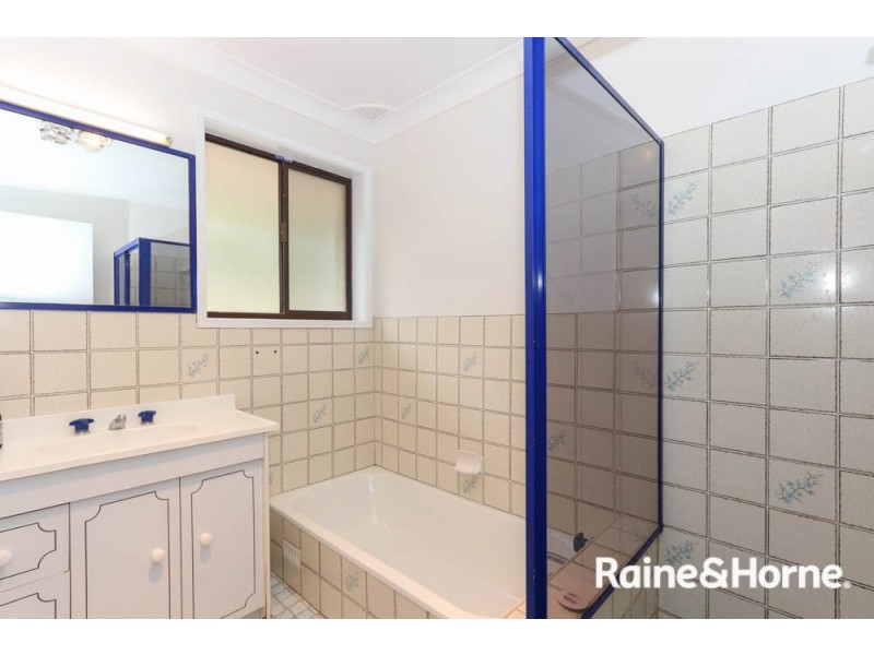 18 Pellion Place, Windradyne NSW 2795