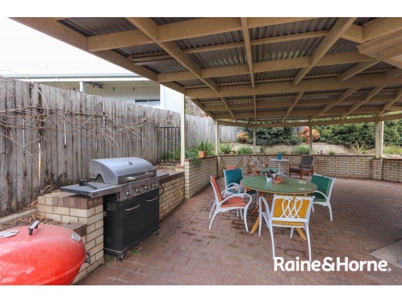 18 Pellion Place, Windradyne NSW 2795