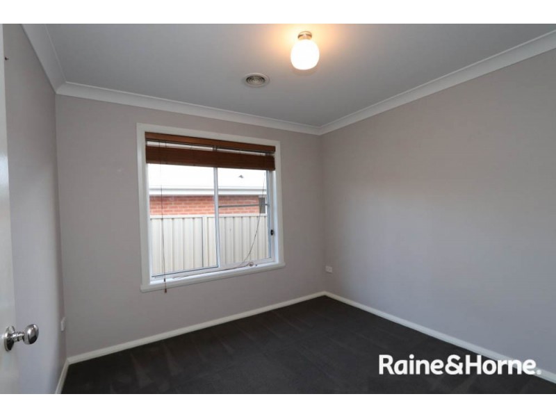 1 Edye Cl, Kelso NSW 2795