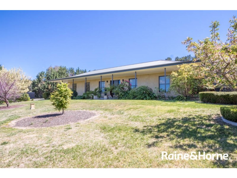 34 Cherry Lane, Robin Hill NSW 2795