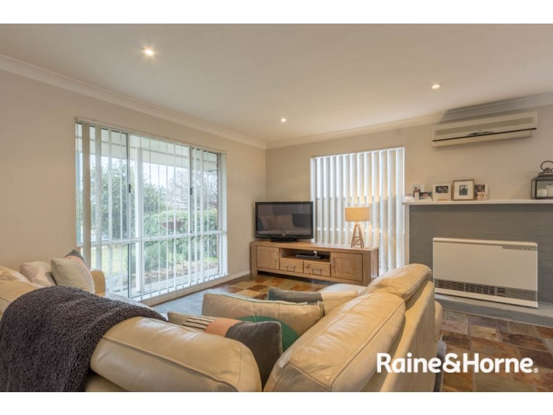 127 Gilmour Street, Kelso NSW 2795