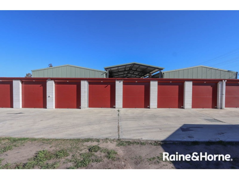 36 VALE ROAD, Bathurst NSW 2795