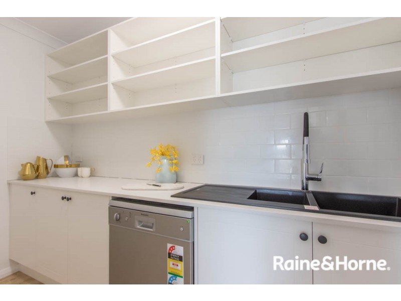 15 Newlands Crescent, Kelso NSW 2795