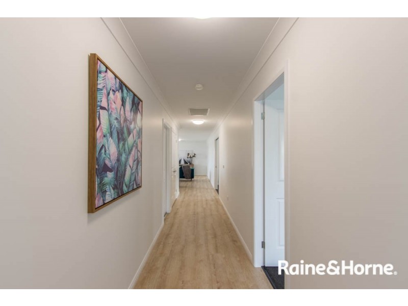 15 Newlands Crescent, Kelso NSW 2795