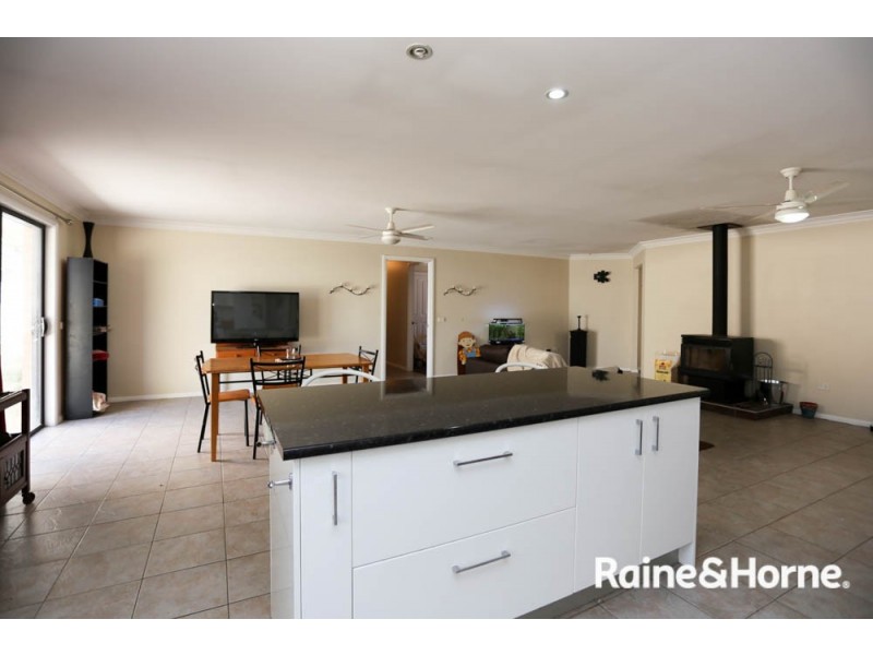 72a Abercrombie Drive, Abercrombie NSW 2795
