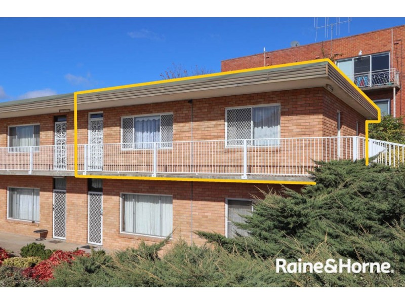 4/2 William Street, Bathurst NSW 2795